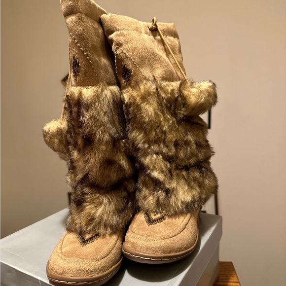Faux Fur Boots - Picture 3 of 3